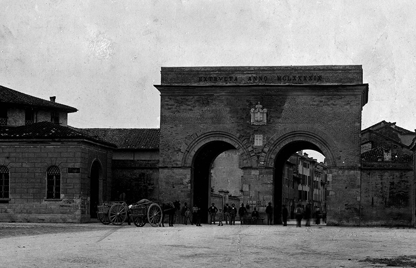 porta santa croce
