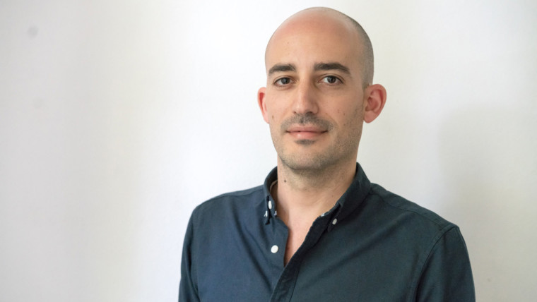 Francesco Costa presenta "Questa è l'America" in streaming per Forum Eventi