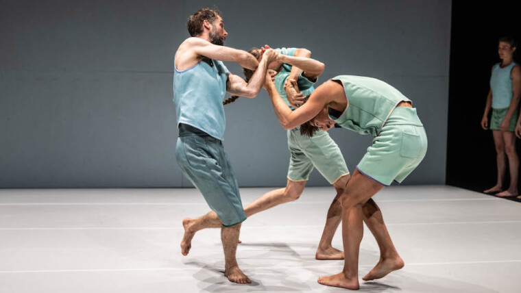 "Foreshadow" di Alexander Vantournhout, in prima italiana a Festival Aperto sabato 14 ottobre (foto di Bart Grietens)