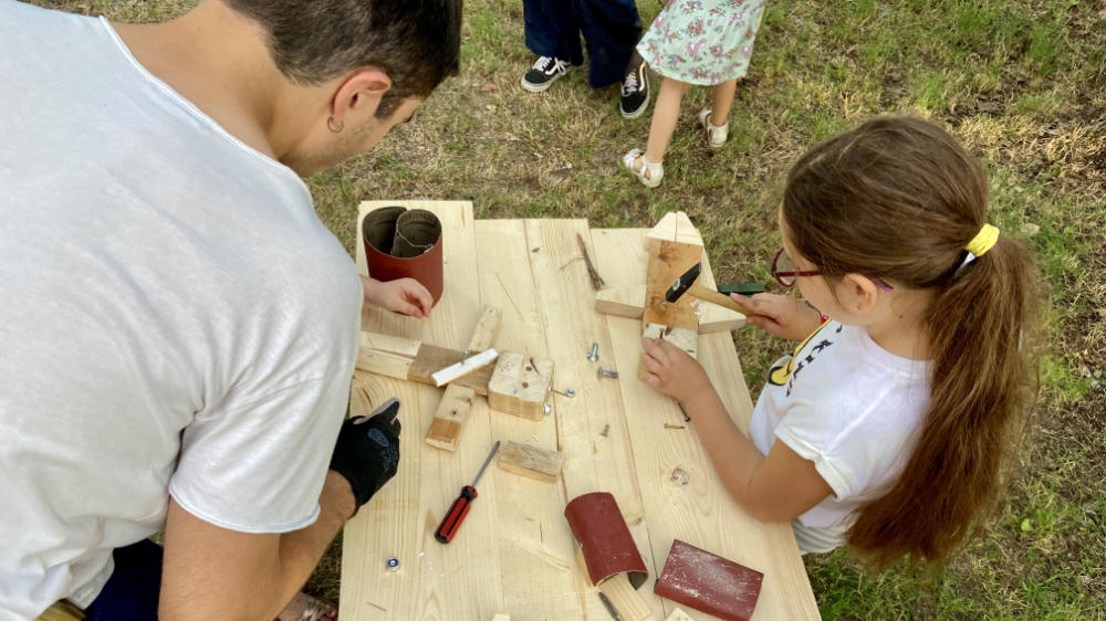 Chiodo fisso, laboratorio di costruzione giochi in legno